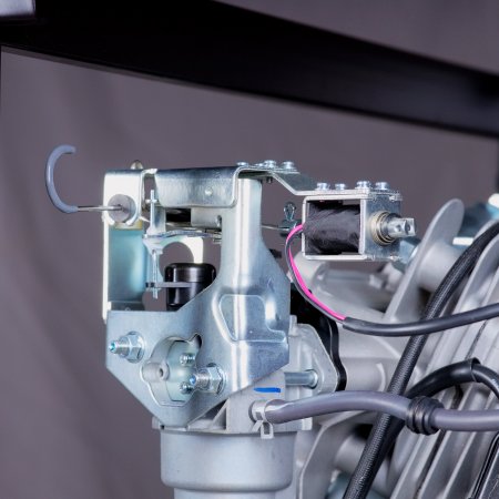 Бензиновый генератор FUBAG BS 9000 A ES с электростартером и коннектором автоматики Бензиновый генератор FUBAG BS 9000 A ES с электростартером и коннектором автоматики в Рязани фото