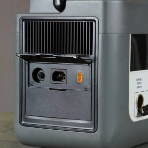 Портативная электростанция FUBAG AS 2400i (аккумулятор LiFePO4) в Рязани фото