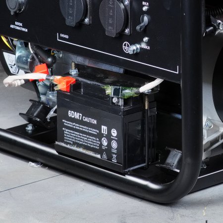 Бензиновый генератор FUBAG BS 3300 A ES с электростартером и коннектором автоматики Бензиновый генератор FUBAG BS 3300 A ES с электростартером и коннектором автоматики в Рязани фото