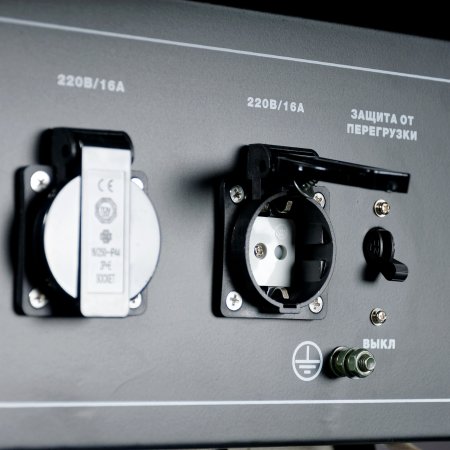 Бензиновый генератор FUBAG BS 2200 Бензиновый генератор FUBAG BS 2200 в Рязани фото